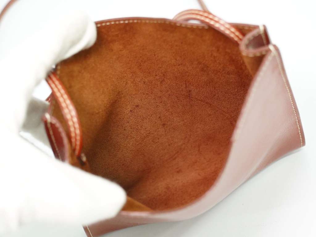 Hermès Onimaitou Pochette Brown Leather Good condition - Inside View