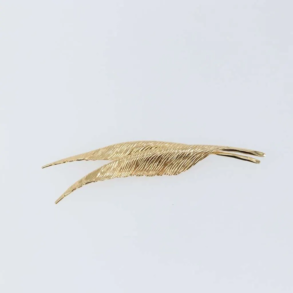 Dior Vintage feather Gold Metal Good - Back View