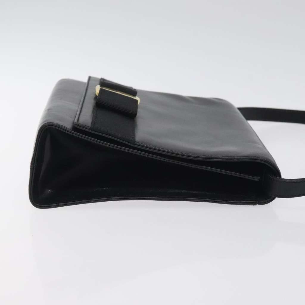 Salvatore Ferragamo Vala Shoulder Bag Black Leather Good condition - Inside View