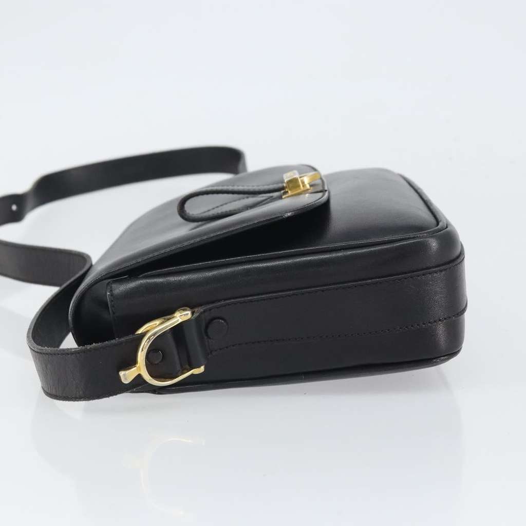 Celine Vintage Shoulder Bag Black Leather Fair condition - Model View