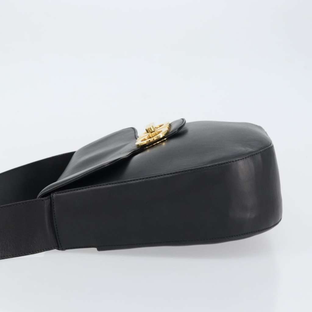 Salvatore Ferragamo Gancini Shoulder Bag Black Leather Good condition - Model View