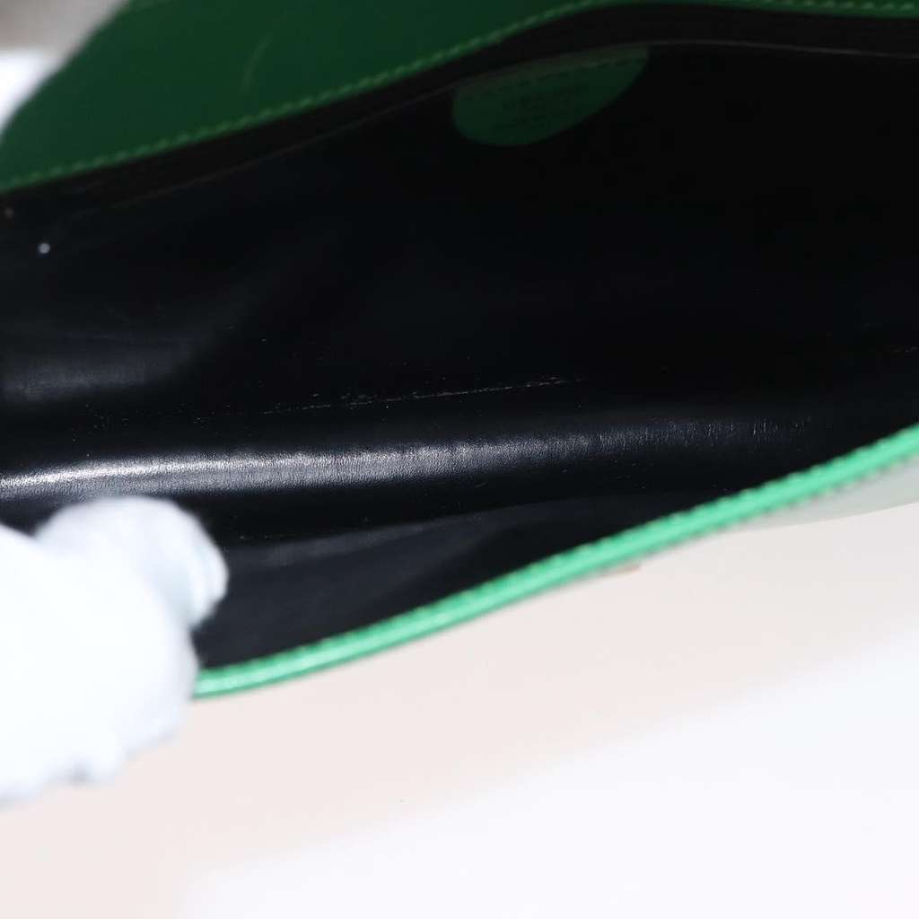 Celine Circle Logo Shoulder Bag Green Leather Good condition - Box View