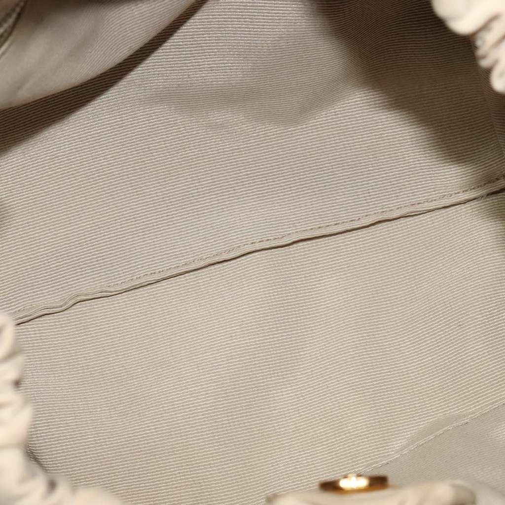 Salvatore Ferragamo Vala Handbag Beige Good condition - Box View