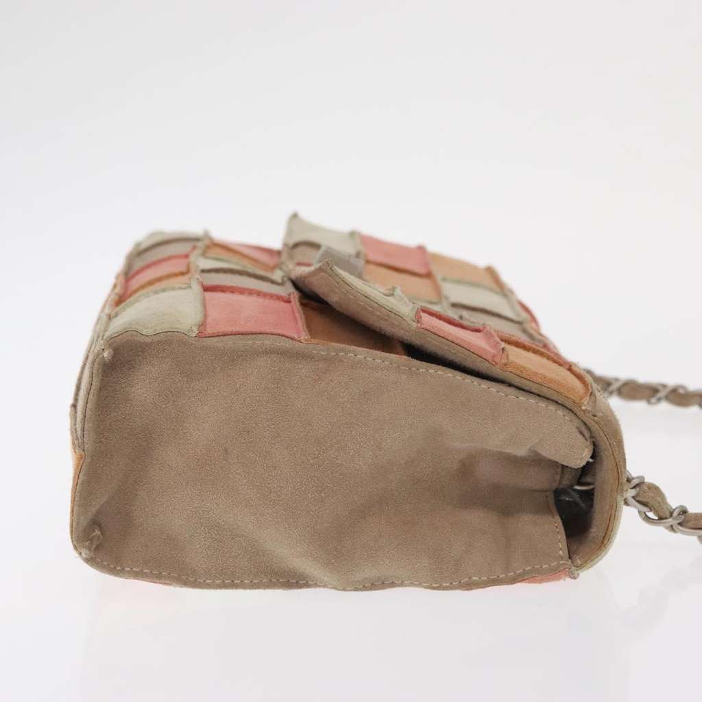 Chanel Chocolate Bar Mademoiselle Flap Bag Beige Suede Good condition - Model View