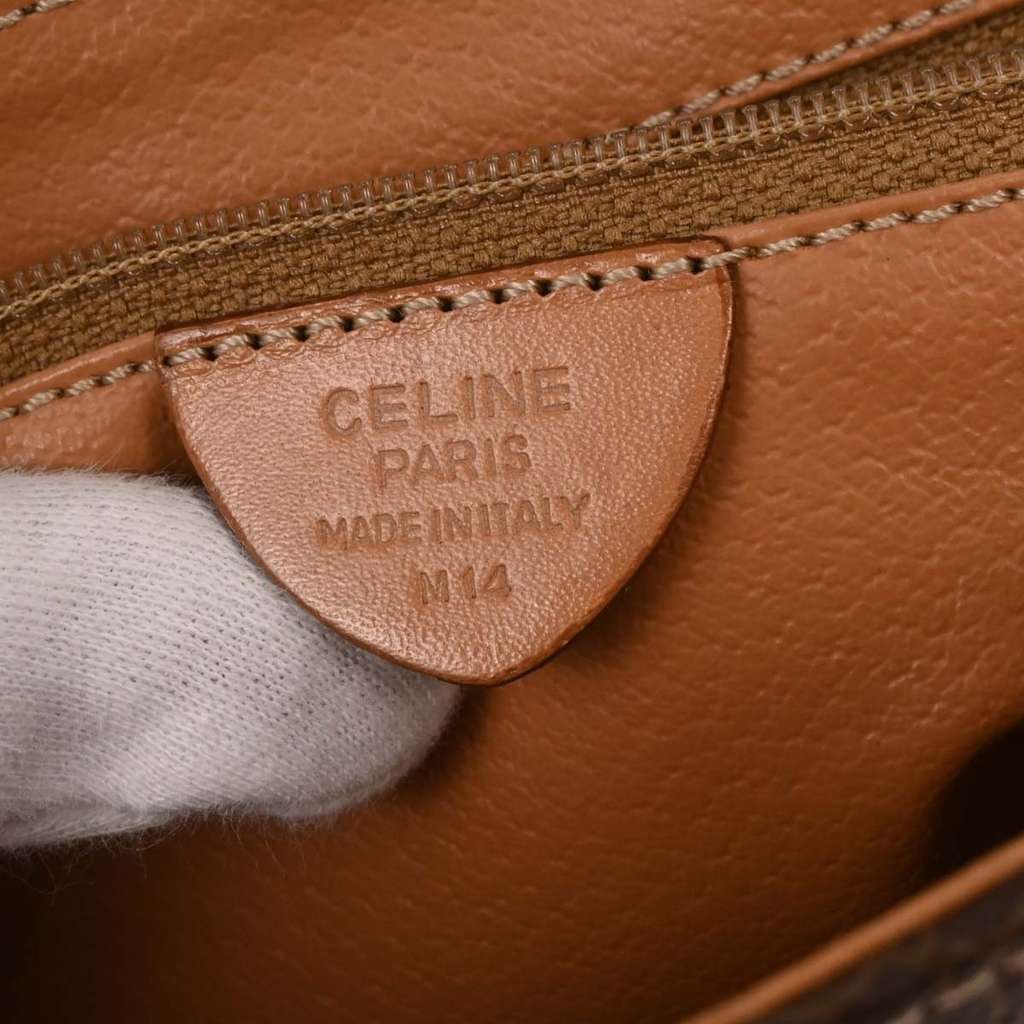 Celine Macadam Shoulder Bag Brown Good condition - Model View