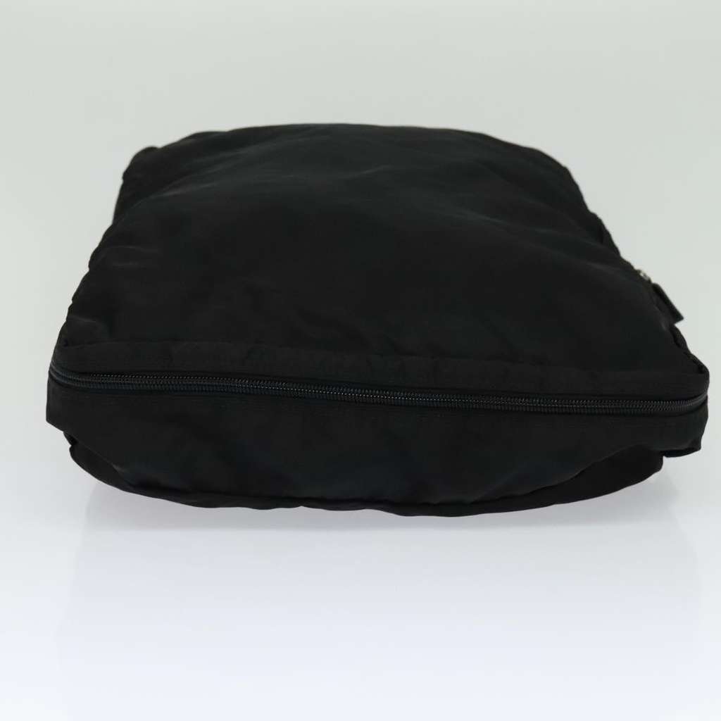 Prada Travel Duffle Bag Black Good condition - Model View