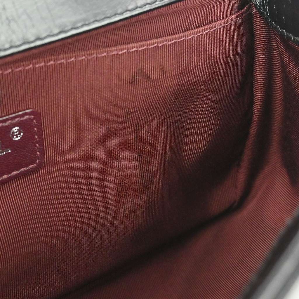 Chanel Chained Boy Flap Bag Black Leather Good condition - Inside View