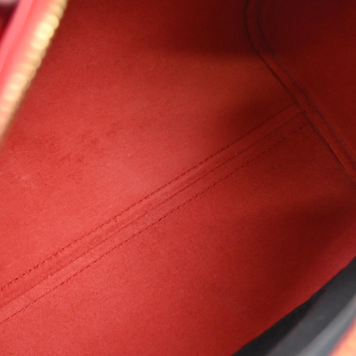 Louis Vuitton Speedy Handbag Red Leather Good condition - Inside View