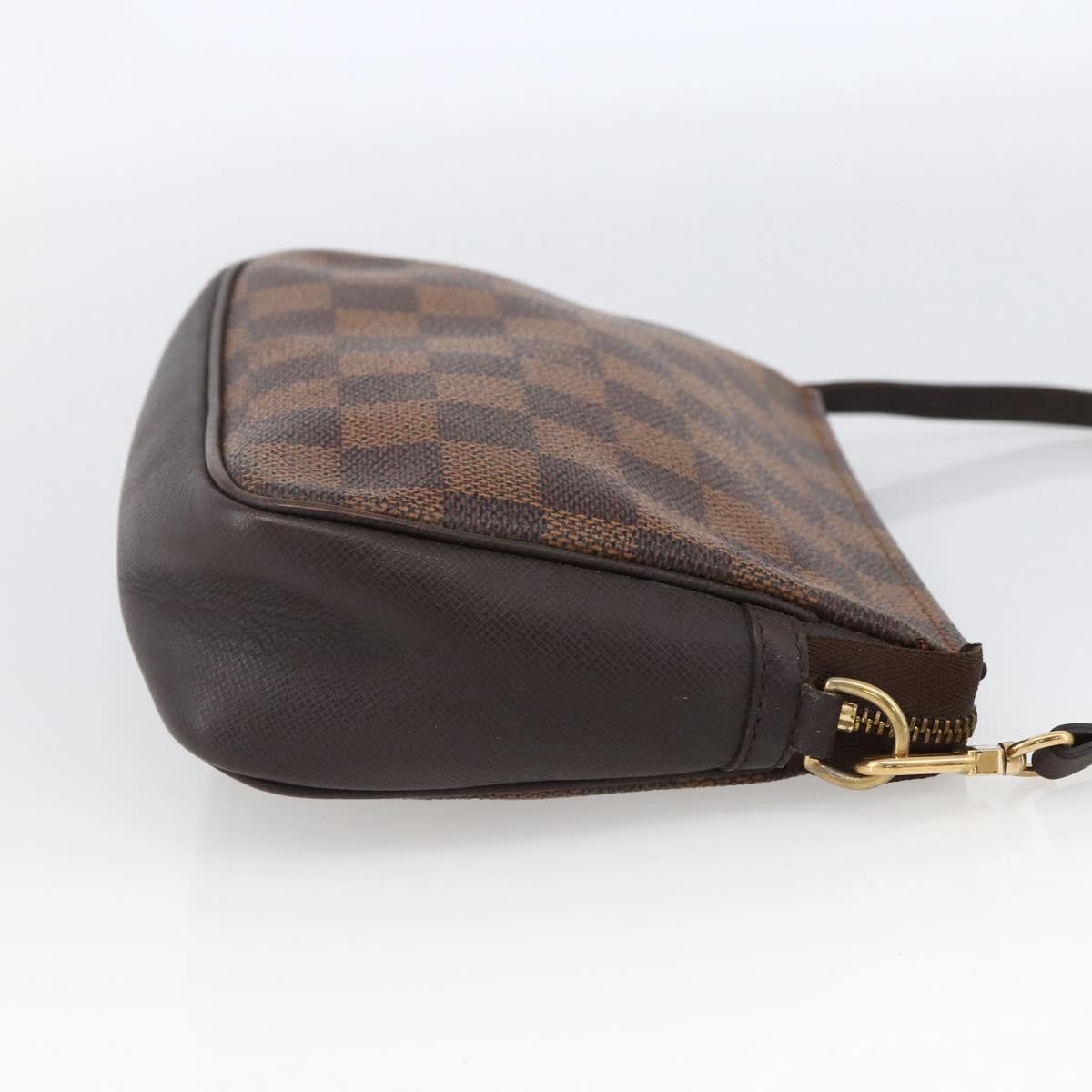 Louis Vuitton Trousse Make Up Bag Brown Canvas Fair condition - Model View