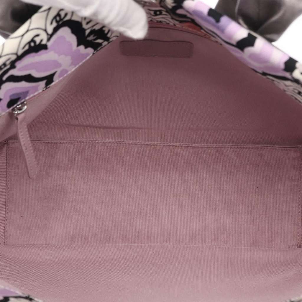 Chanel Vintage Floral Tote Other Canvas Good condition - Box View