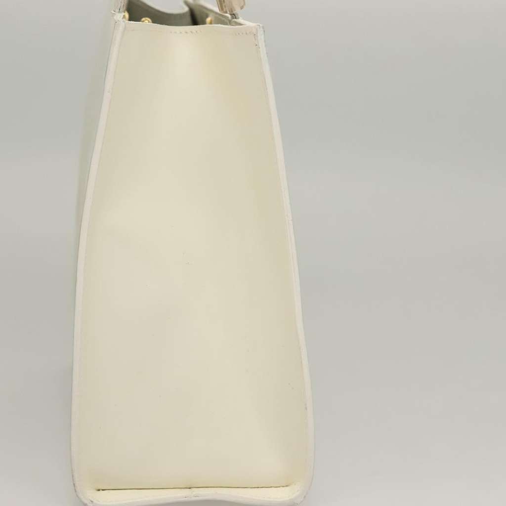 Salvatore Ferragamo Vintage Handbag White Good condition - Model View