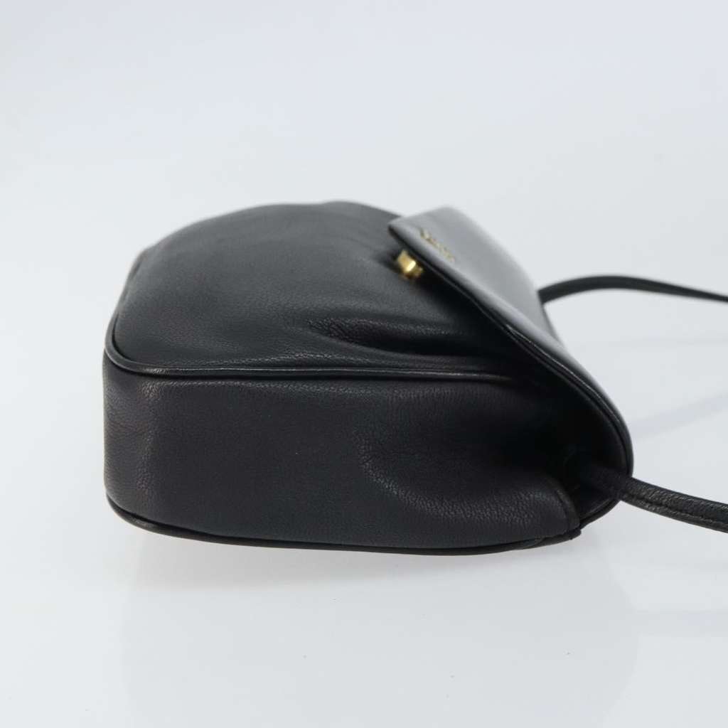 Givenchy Vintage 4G shoulder bag Black Leather Good condition - Inside View