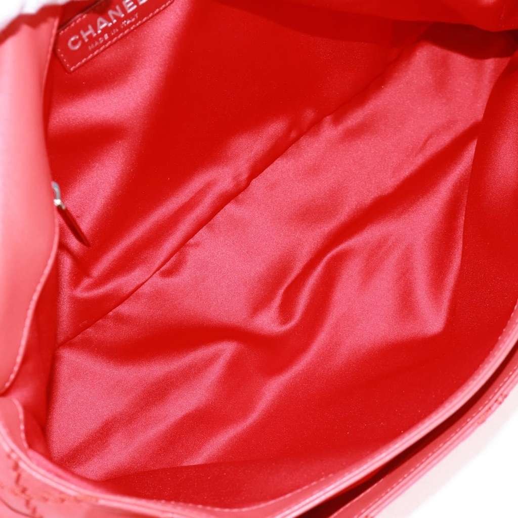 Chanel Ultimate Stitch Flap Bag Red Leather Good condition - Box View