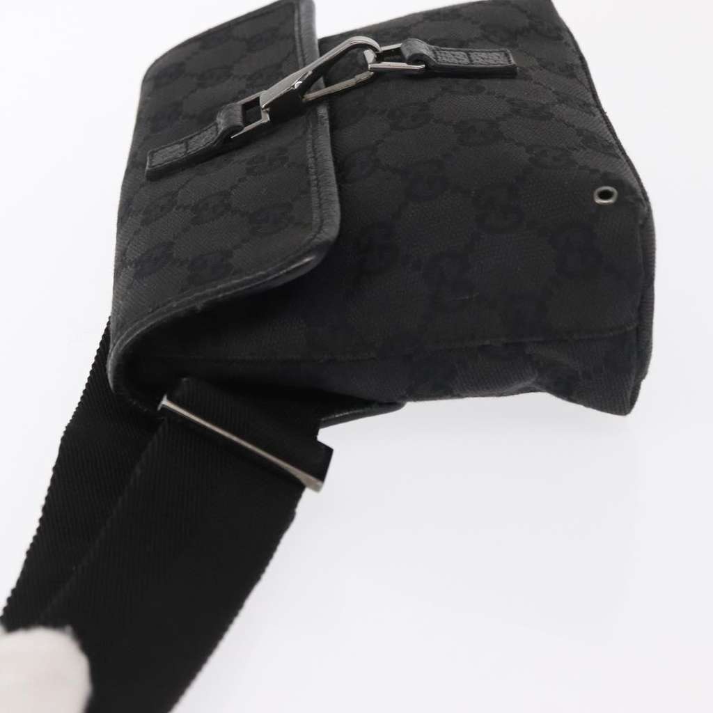 Gucci Vintage Jackie Waist Bag Black Canvas Good condition - Model View