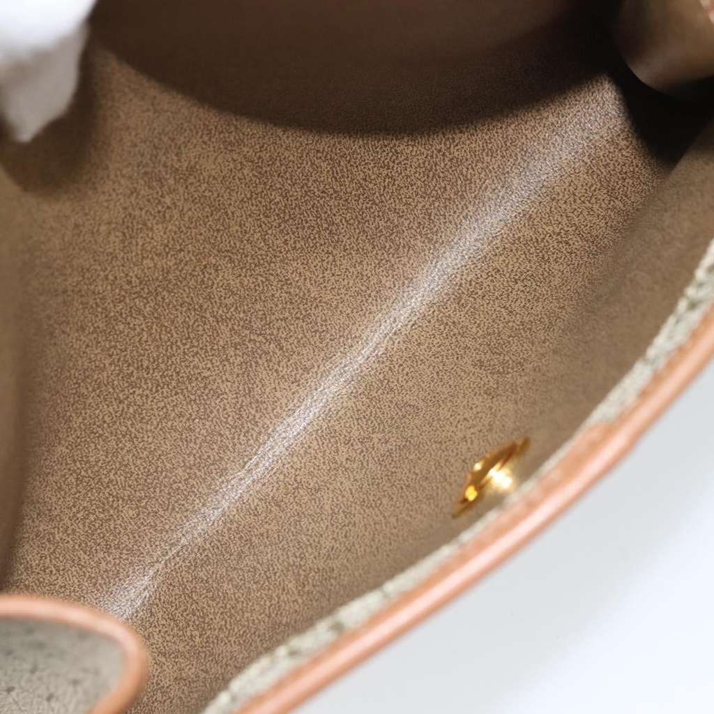 Christian Dior Vintage Honeycomb chain Beige Canvas Good condition - Model View