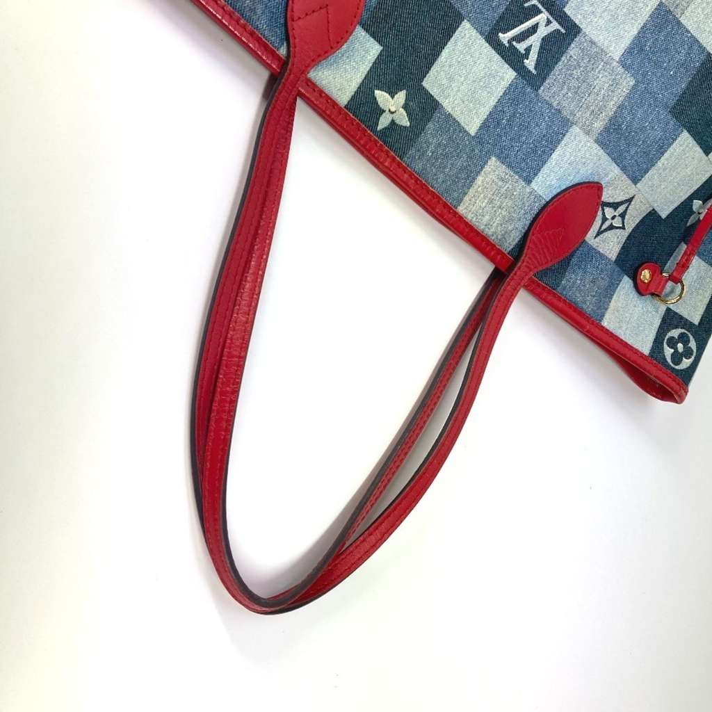 Louis Vuitton Neverfull Tote Blue Good condition - Box View