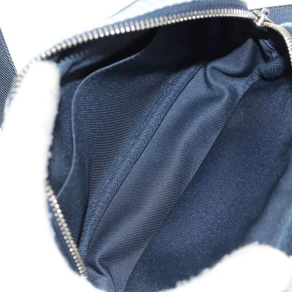 Louis Vuitton Outdoor Pouch Blue Canvas Good condition - Box View