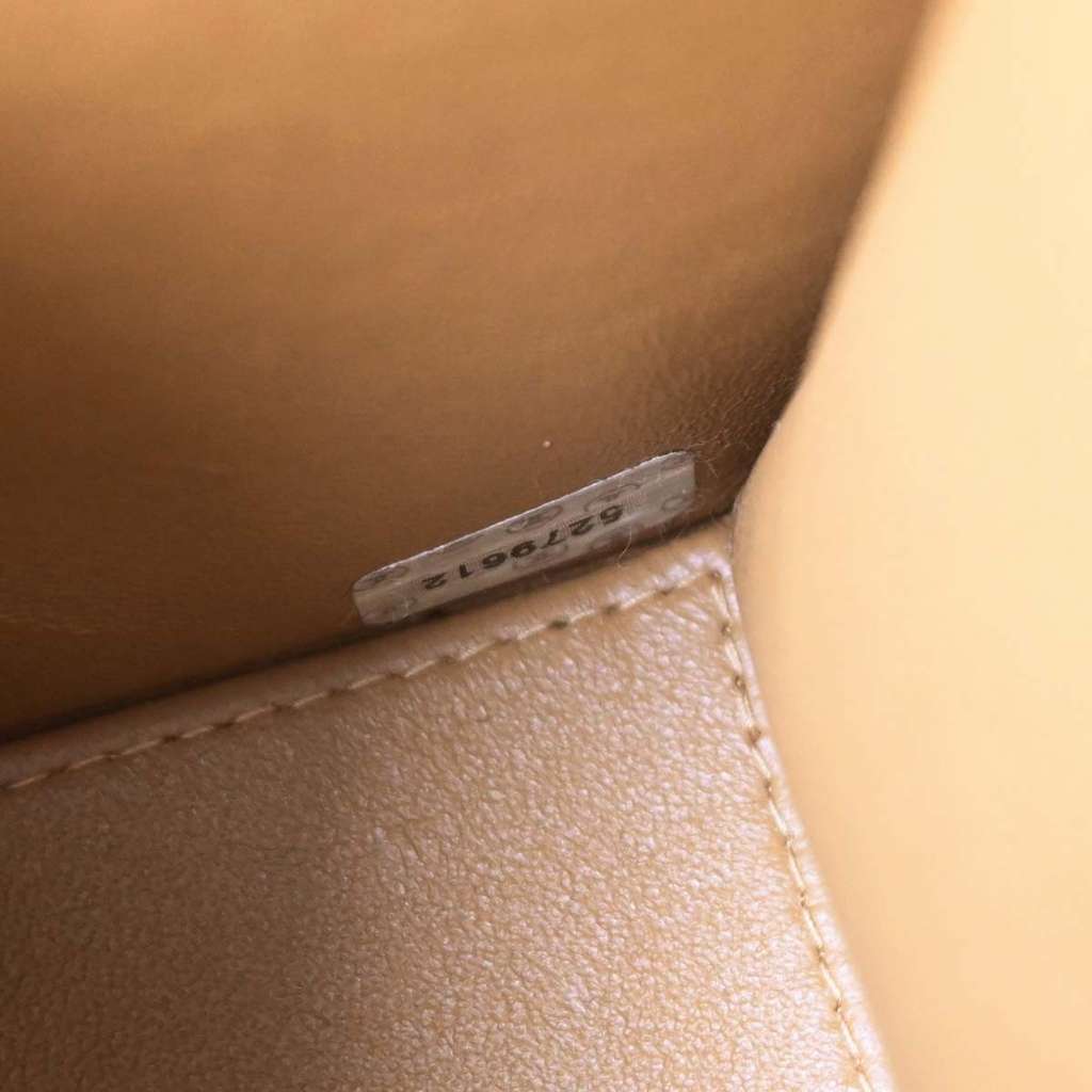 Chanel Vintage Top Handle Flap Bag Beige Leather Good condition - Box View