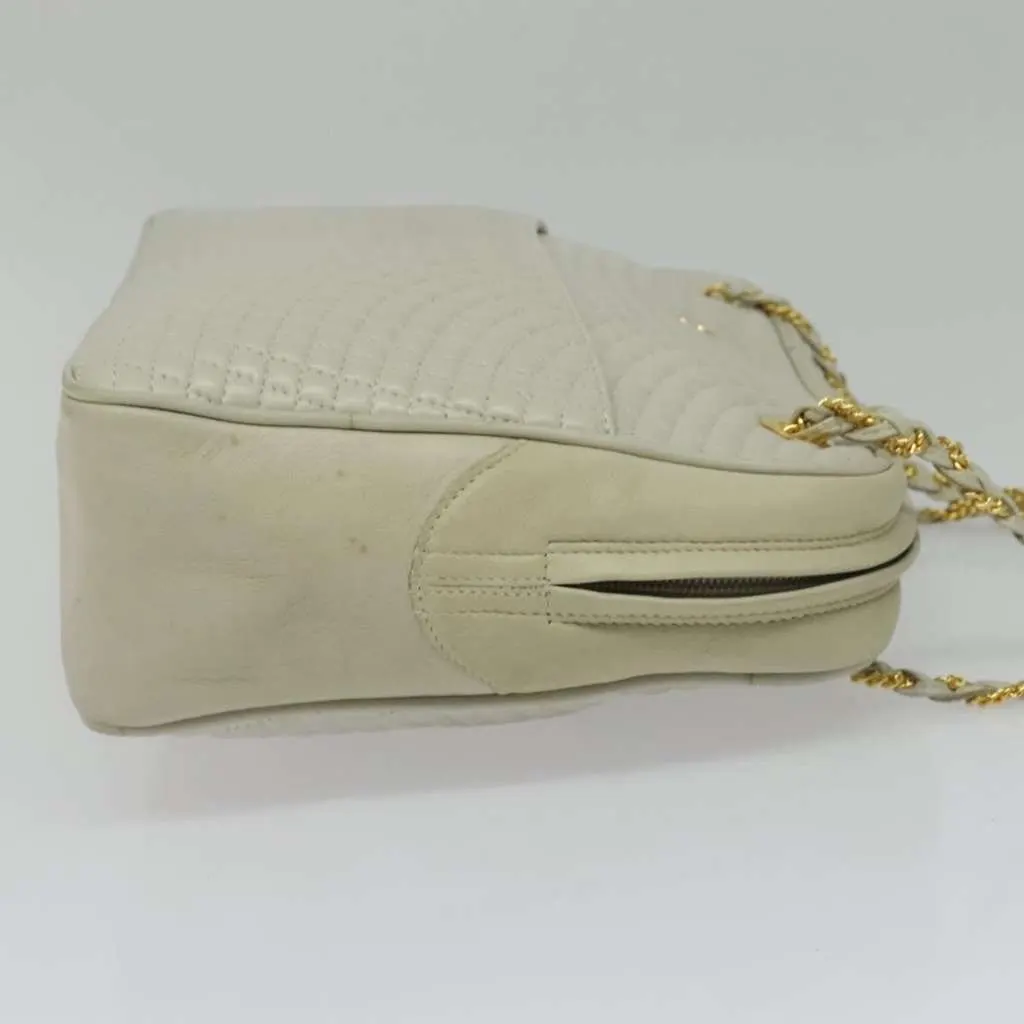 Bally Vintage Chain Shoulder Bag Beige Leather Good - Model View