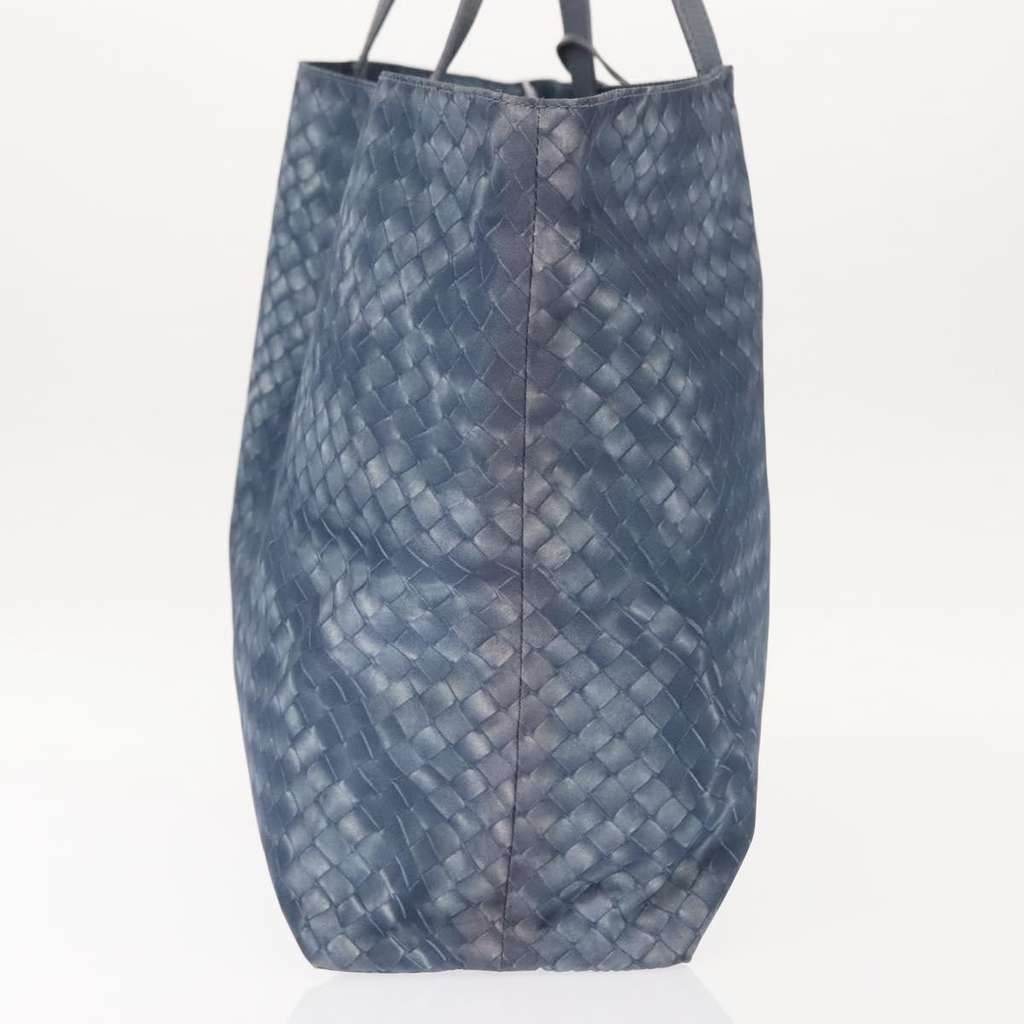 Bottega Veneta Intrecciolusion Tote Blue Good condition - Model View