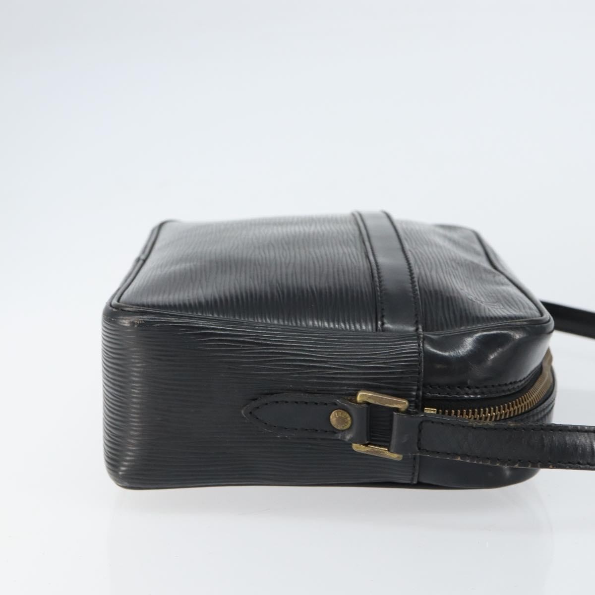 Louis Vuitton Trocadero Handbag Black Leather Good condition - Inside View