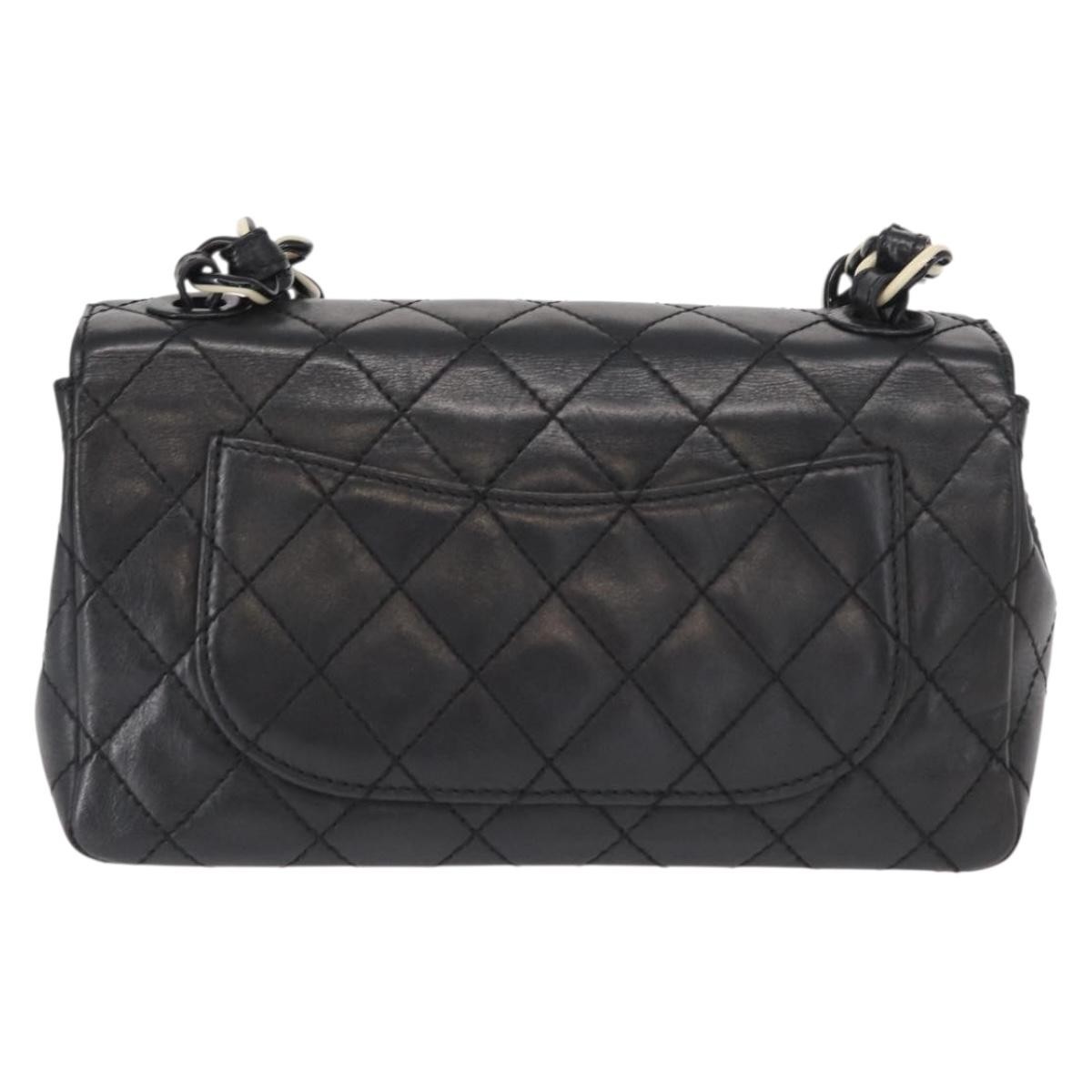 Chanel Vintage Resin Chain CC Flap Bag Black Leather Good condition - Back View