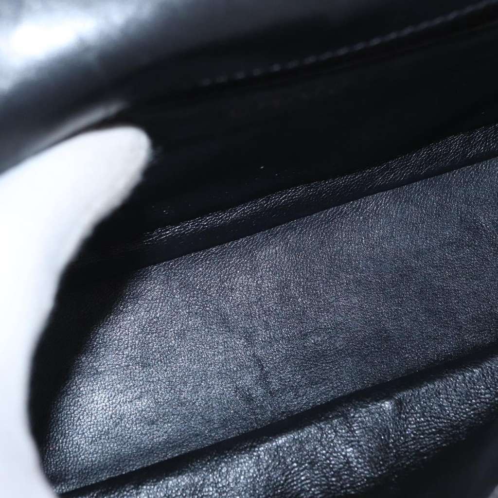 Chanel Vintage Resin Chain CC Flap Bag Black Leather Good condition - Box View