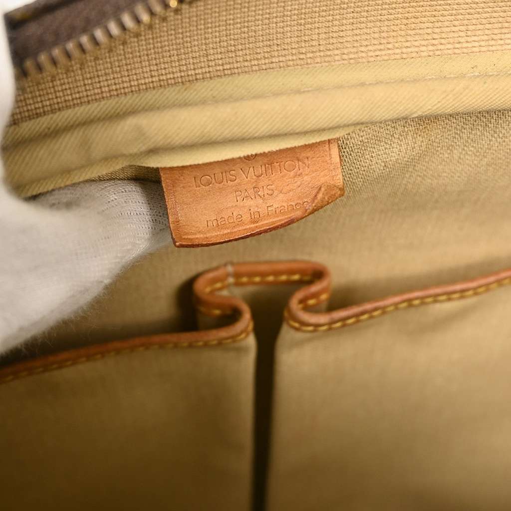 Louis Vuitton Deauville Handbag Brown Canvas Fair condition - Model View