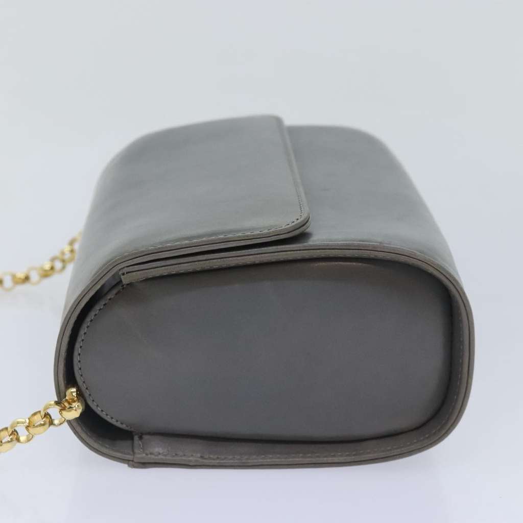 Salvatore Ferragamo Vintage Flap Chain Shoulder Bag Other Leather Good condition - Model View