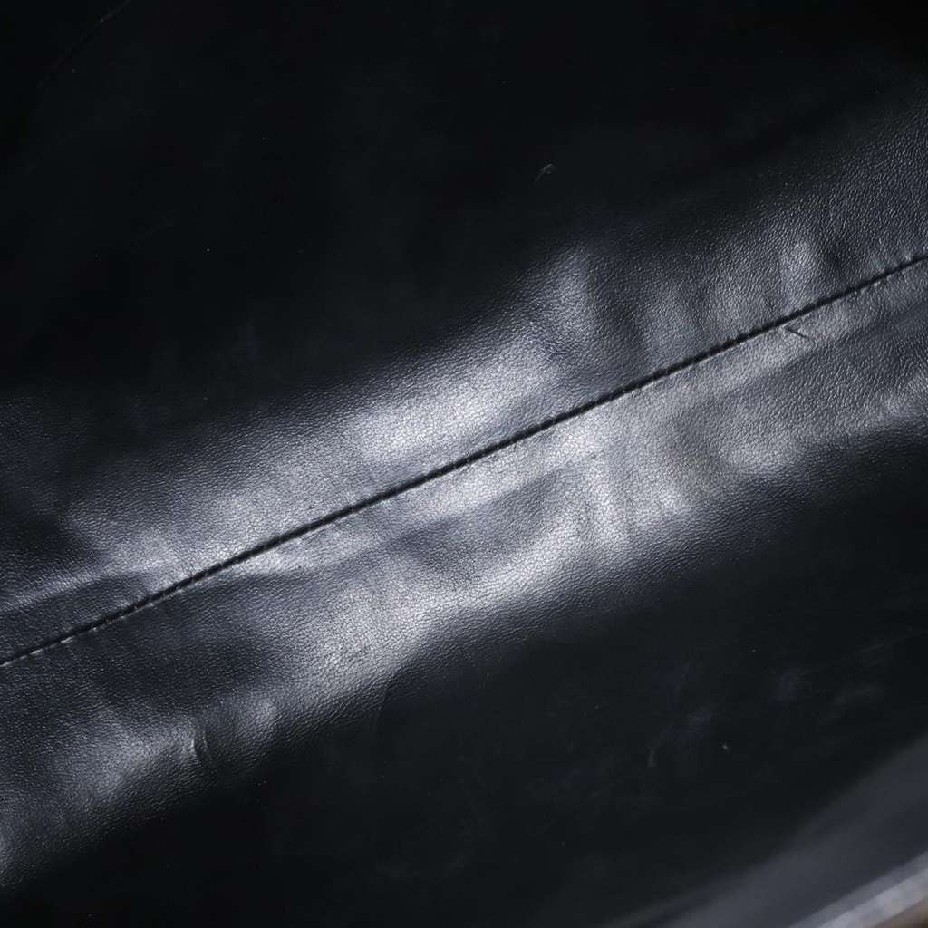 Salvatore Ferragamo Vala Shoulder Bag Black Leather Good condition - Box View