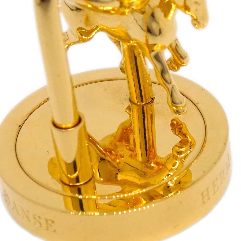 Hermès Pegasus Cadena Lock Charm Gold Good condition - Model View