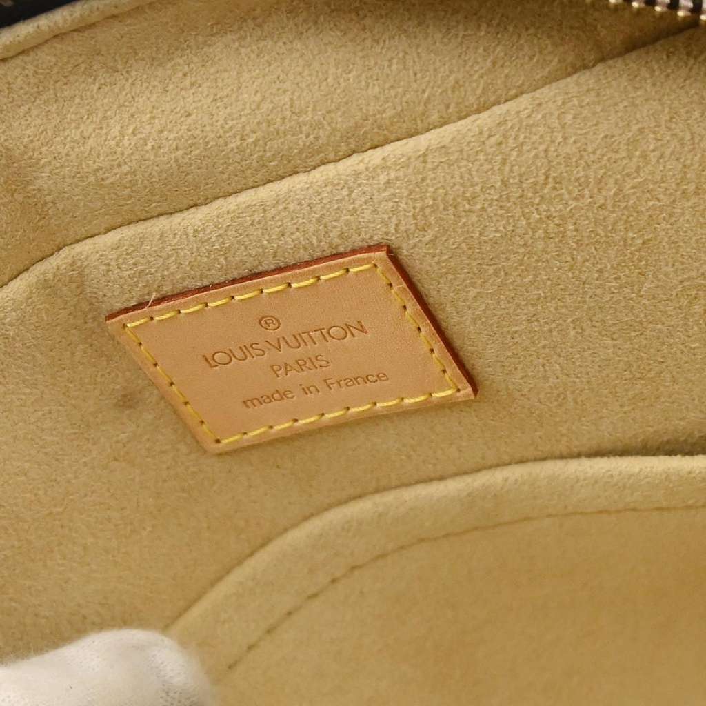 Louis Vuitton Manhattan Handbag Brown Canvas Good condition - Model View