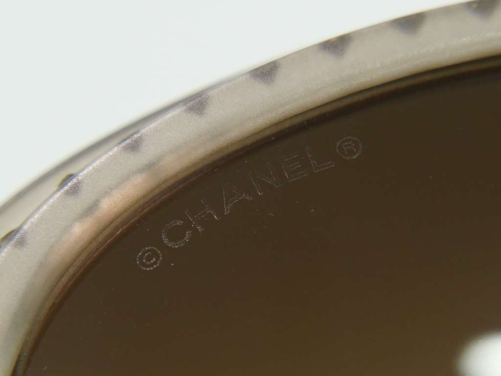 Chanel Logo CC Sunglasses Other Plastic Good condition - Box View