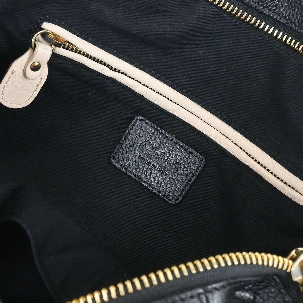 Chloe Paraty Top Handle Bag Black Leather Fair condition - Model View