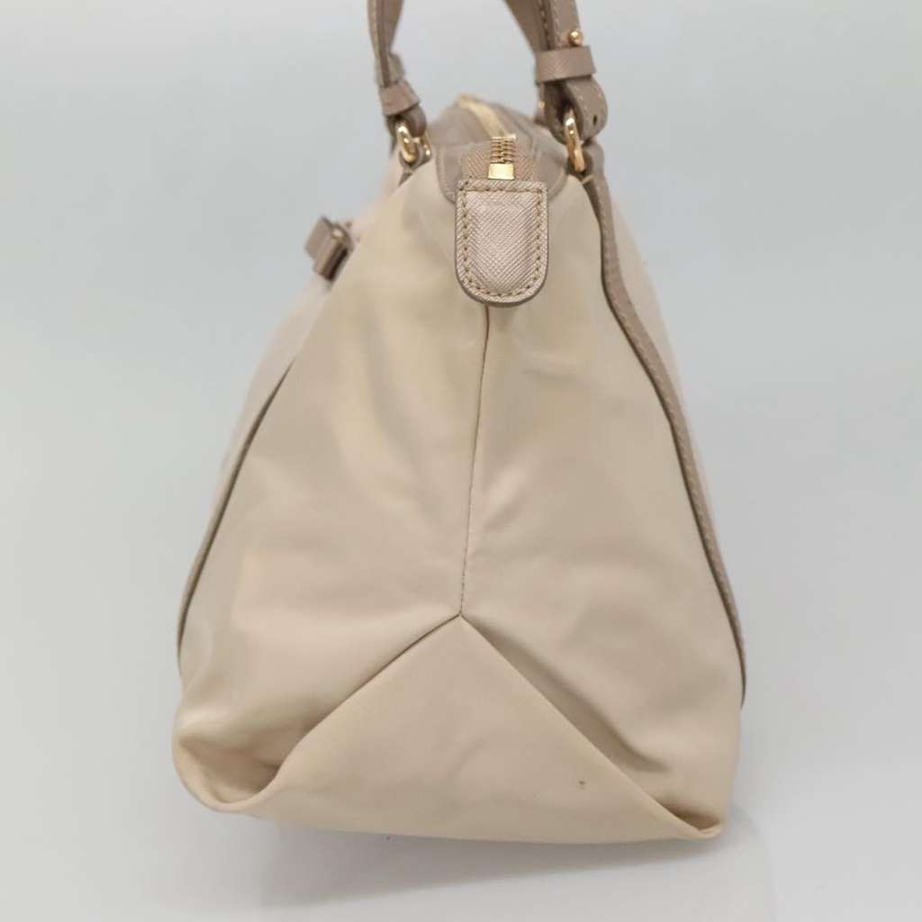 Salvatore Ferragamo Vala Handbag Beige Good condition - Model View