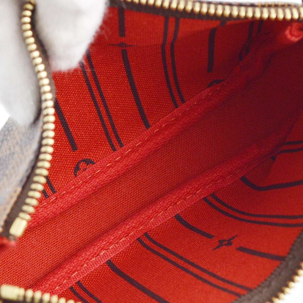 Louis Vuitton Pochette Accessoires Brown Canvas Very good condition - Inside View