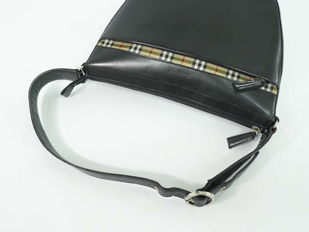 Burberry Shoulder Bag Black Leather Fair condition - Box View