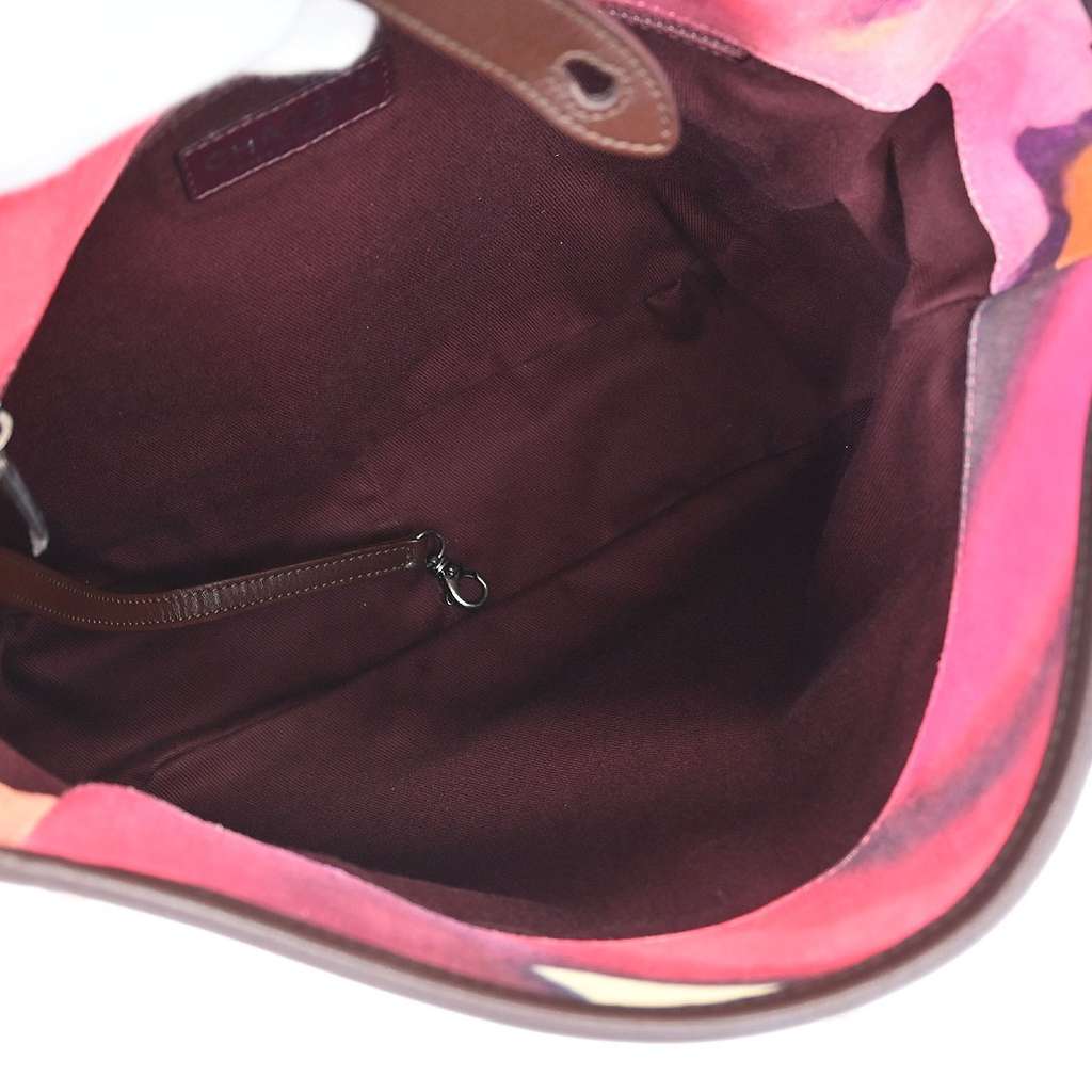 Chanel Flower Power Messenger Bag Other Suede Good condition - Model View