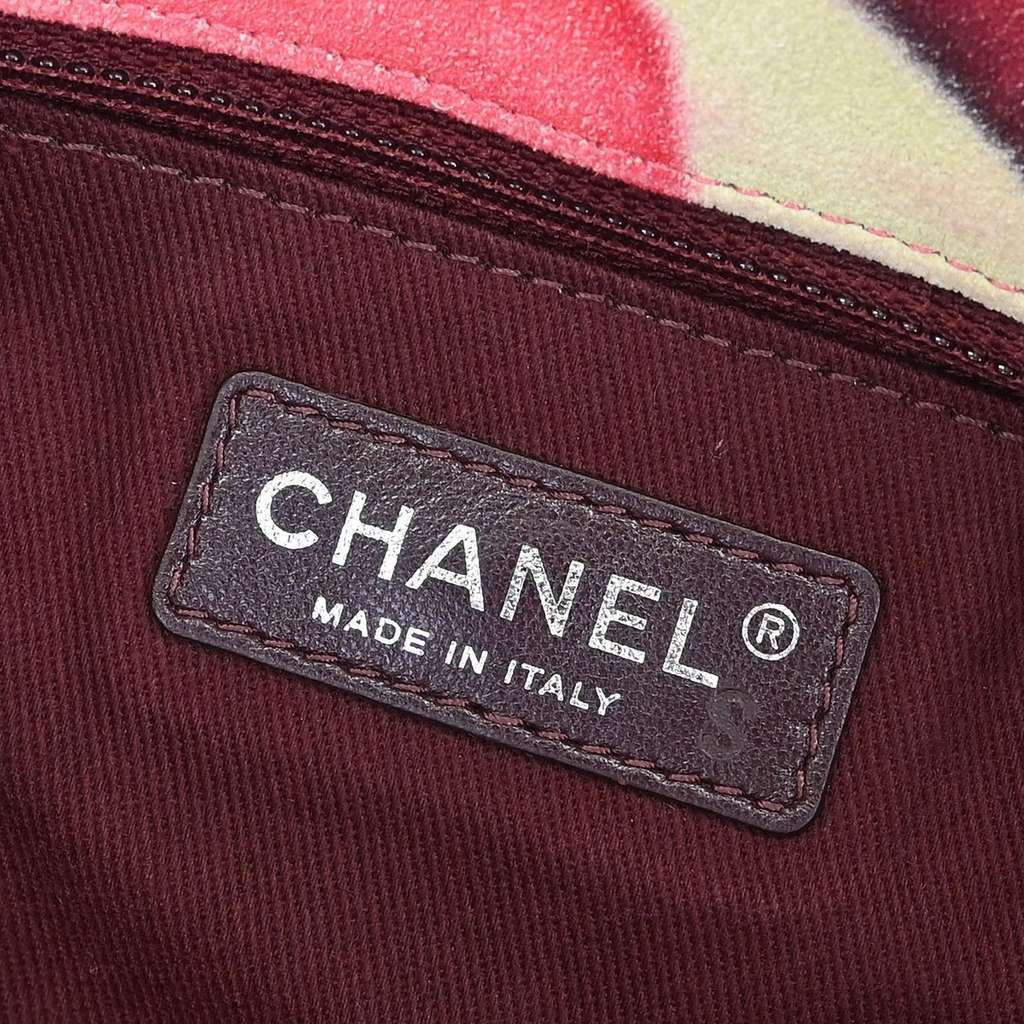 Chanel Flower Power Messenger Bag Other Suede Good condition - Box View