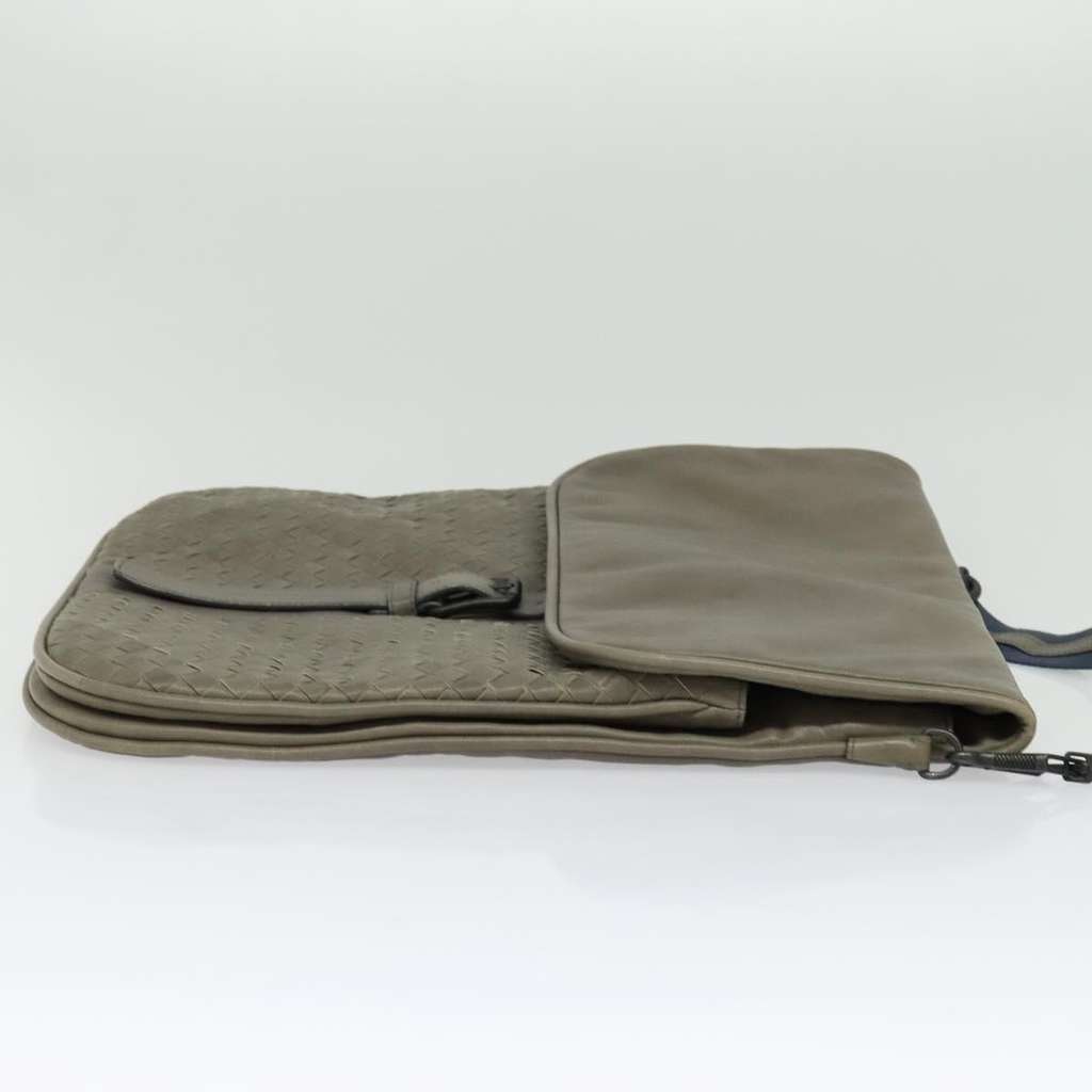 Bottega Veneta Vintage Flap Shoulder Bag Other Leather Good condition - Model View