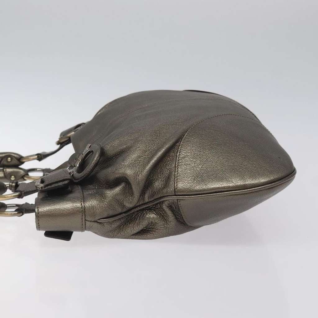 Salvatore Ferragamo Gancini Tote Silver Leather Good condition - Model View