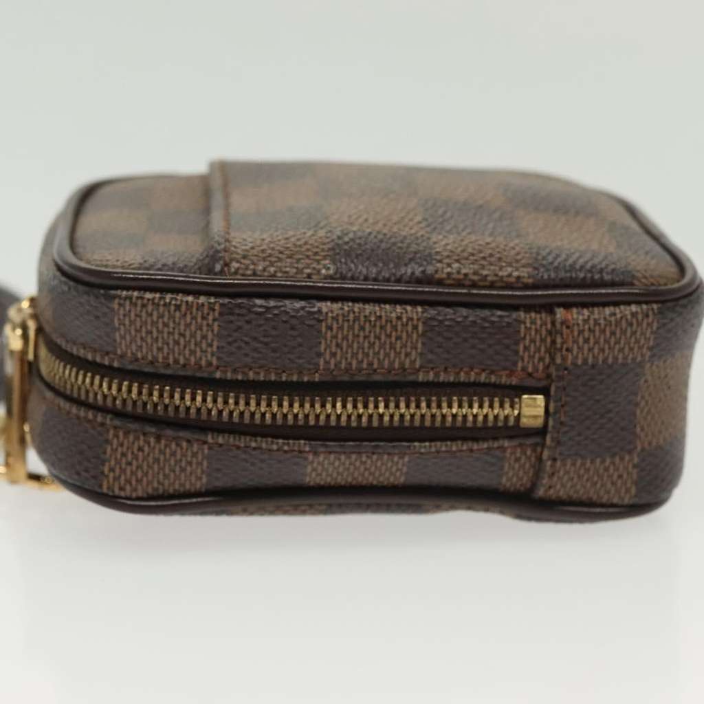 Louis Vuitton Etui Okapi Camera Case Brown Canvas Good condition - Model View