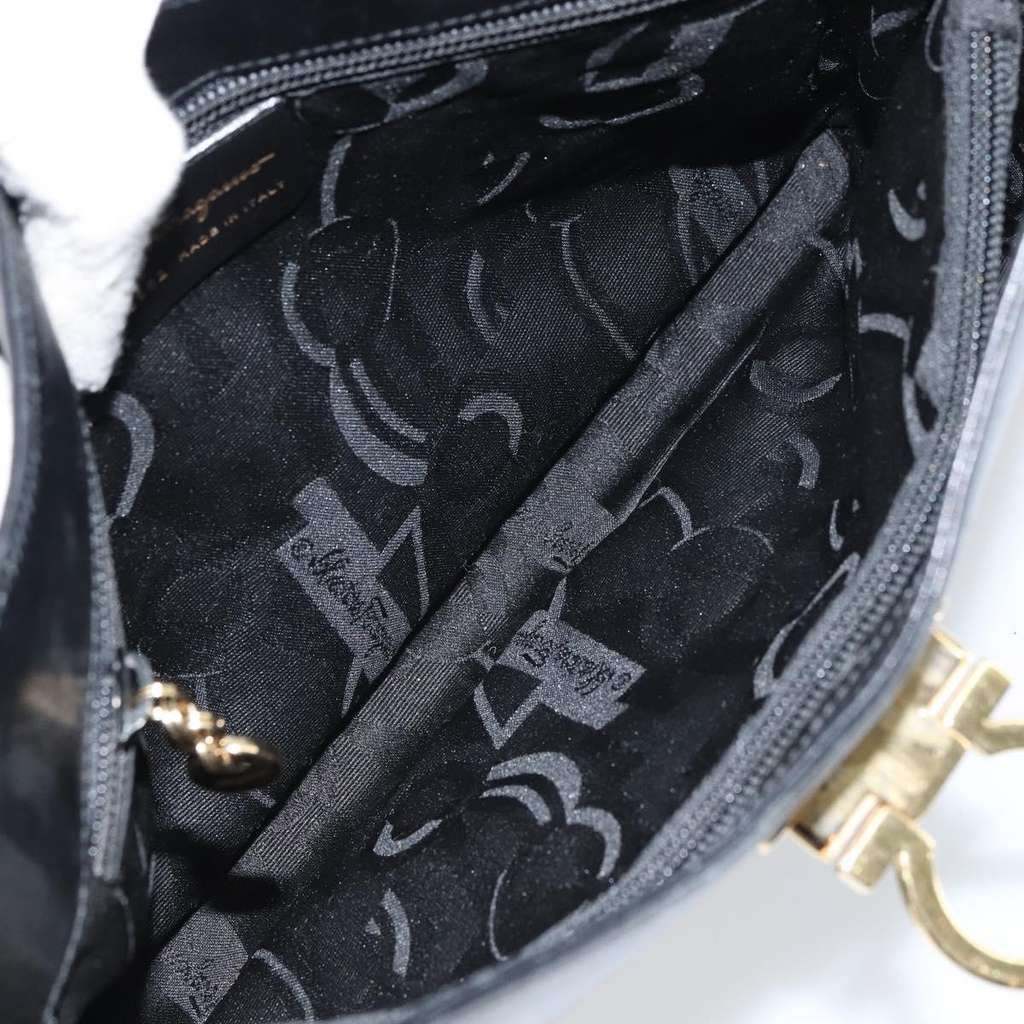 Salvatore Ferragamo Gancio Flap Hobo Black Leather Good condition - Box View