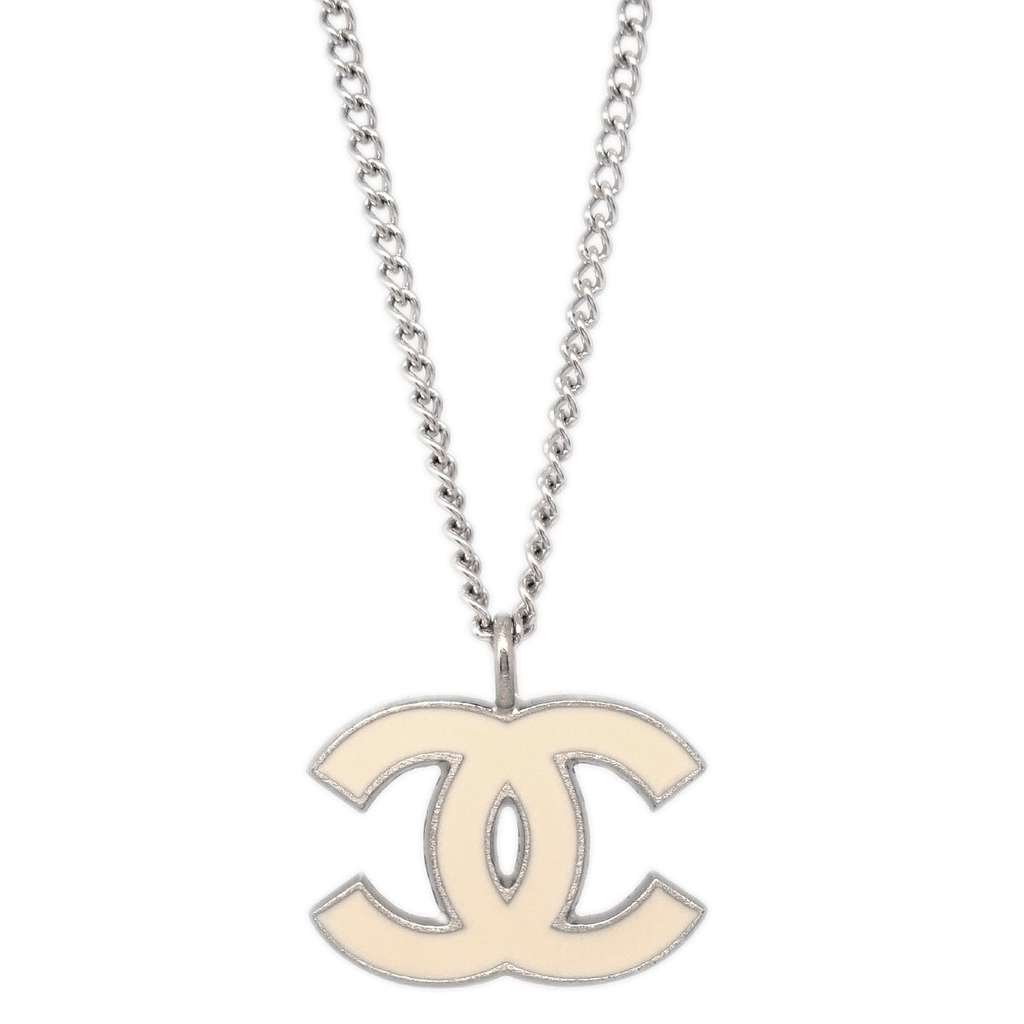 Chanel CC Logo Pendant Necklace Silver Good condition - Back View