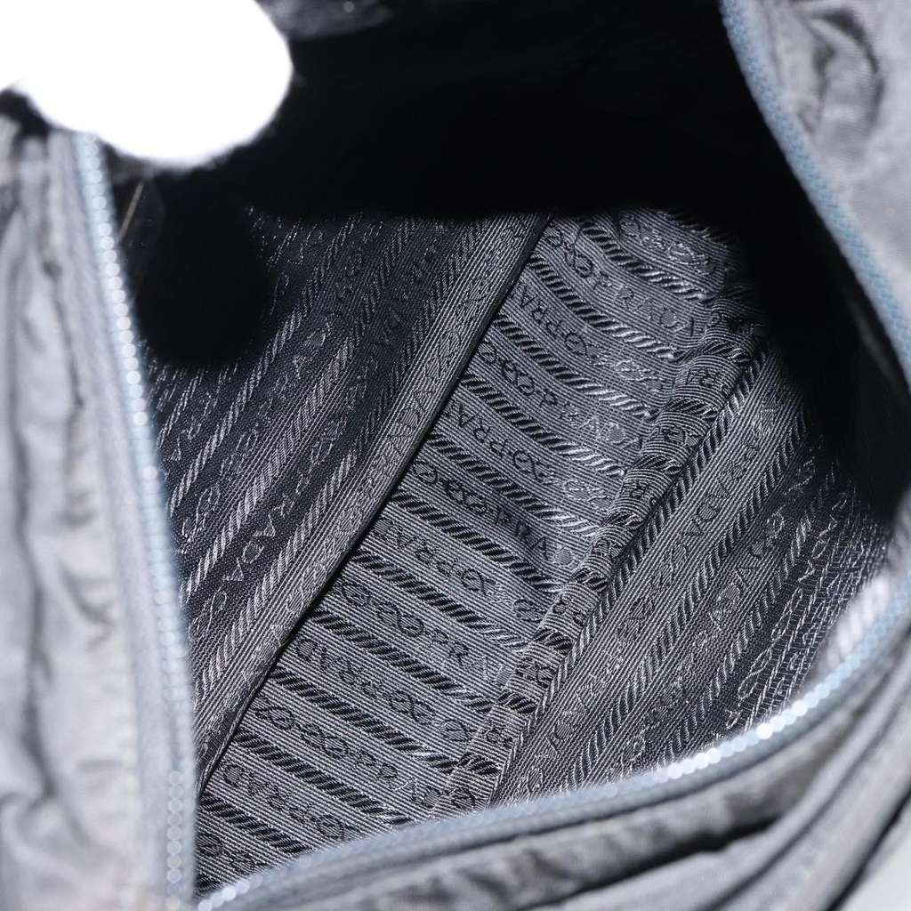 Prada Vintage Tote Black Good condition - Box View