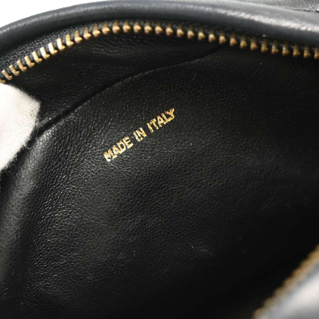 Chanel Vintage Front Pocket Camera Bag Black Leather Good condition - Box View