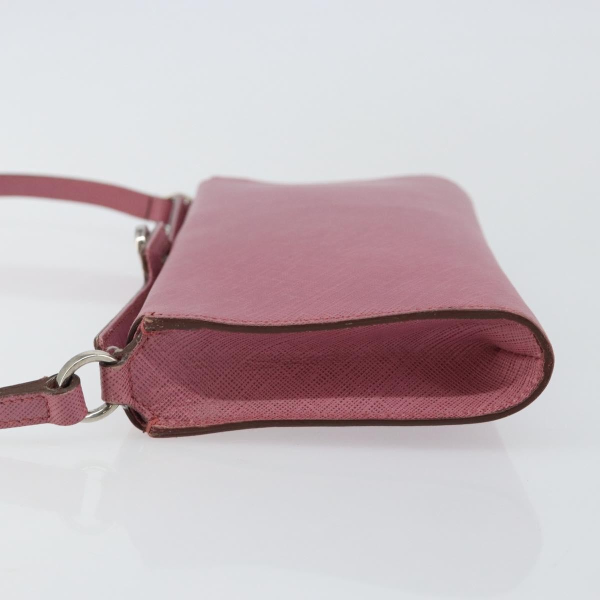 Salvatore Ferragamo Gancini Pouch Pink Leather Good condition - Model View