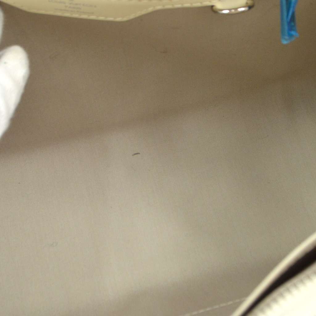 Louis Vuitton Brea Handbag Beige Leather Good condition - Inside View