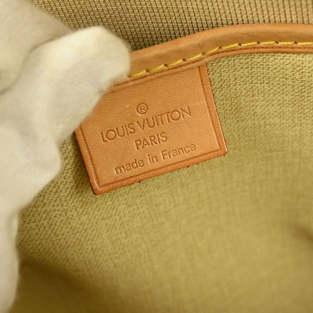 Louis Vuitton Excursion Handbag Brown Canvas Good condition - Model View