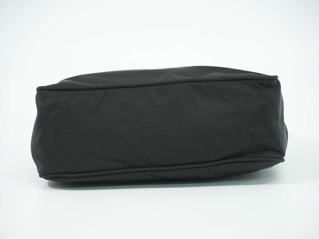 Prada Hobo Black Good condition - Inside View